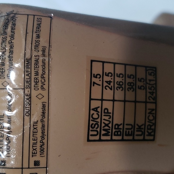 Fabric Booties - Picture 12 of 13